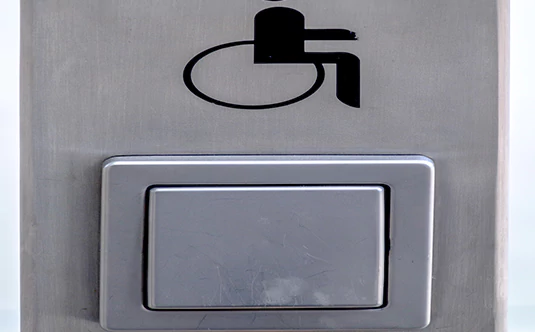 Electronic Locks &a Barriers in Midway, FL